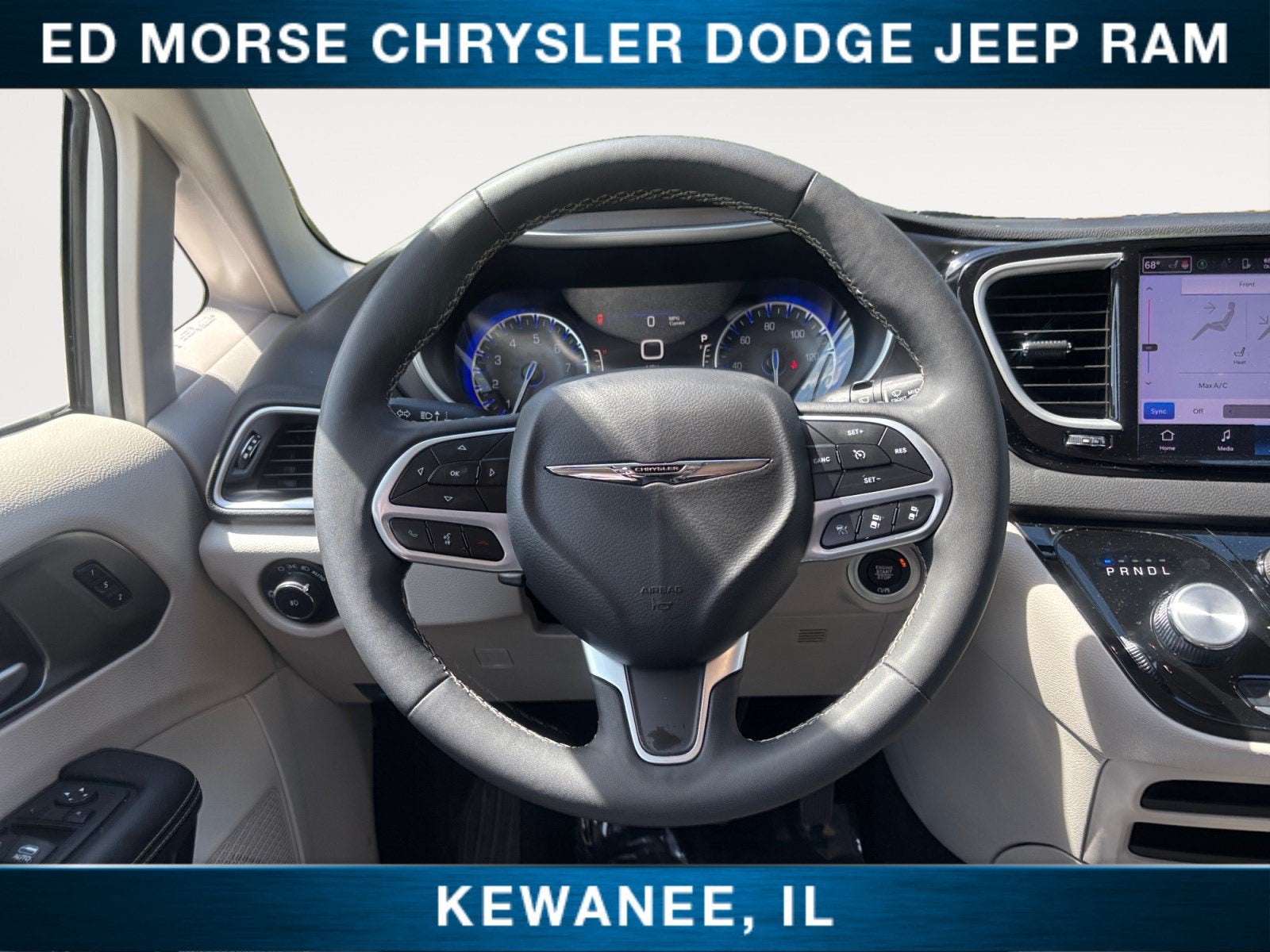 2024 Chrysler Pacifica Touring L