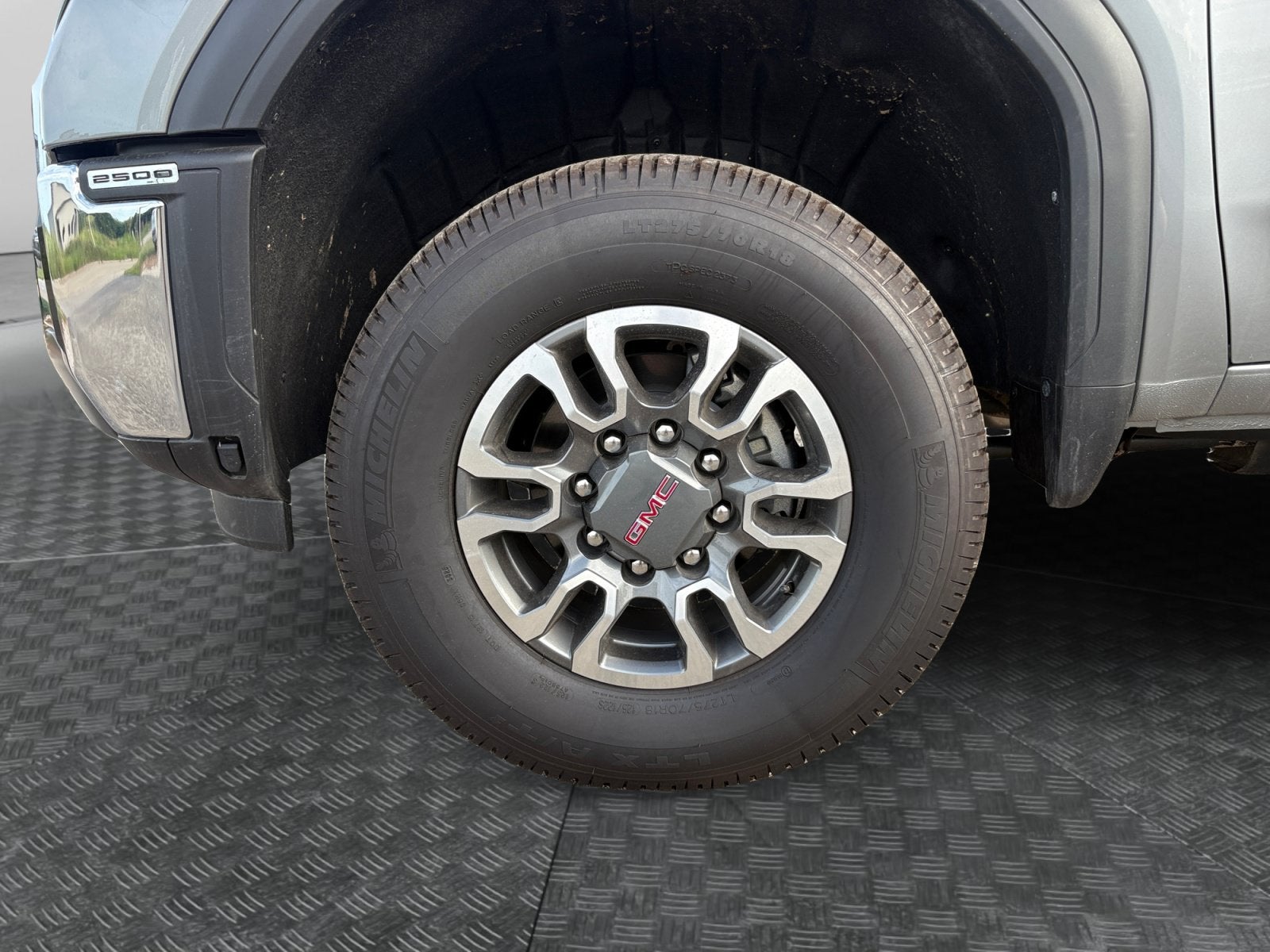 2026 GMC Sierra 2500 HD SLT