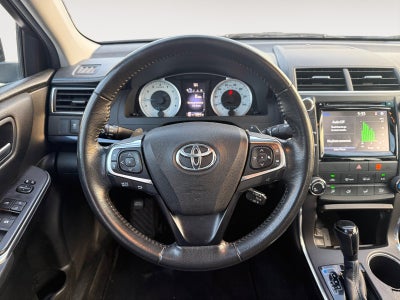 2016 Toyota Camry XLE
