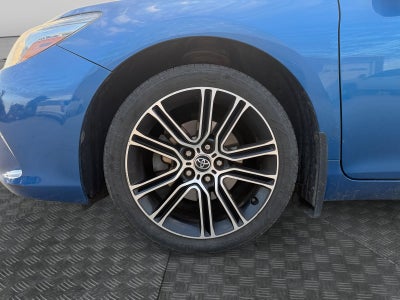 2016 Toyota Camry XLE