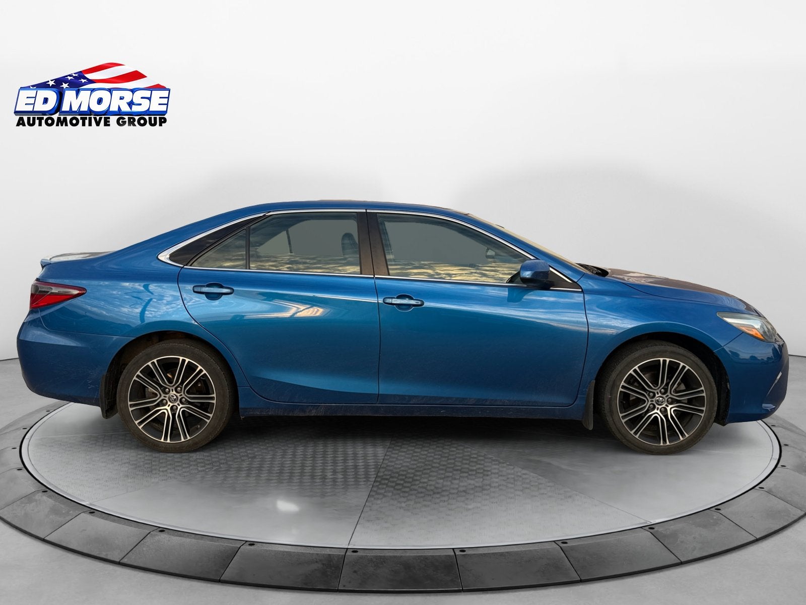 2016 Toyota Camry XLE
