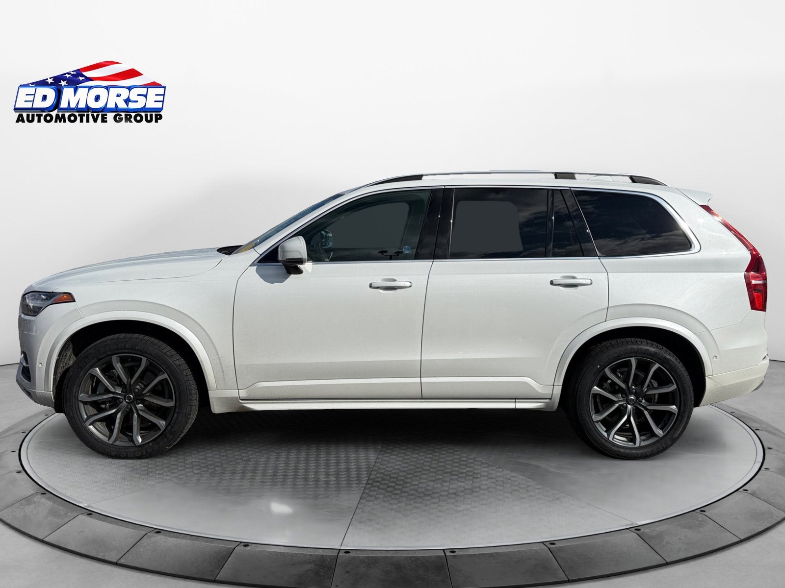 2018 Volvo XC90 T5 Momentum