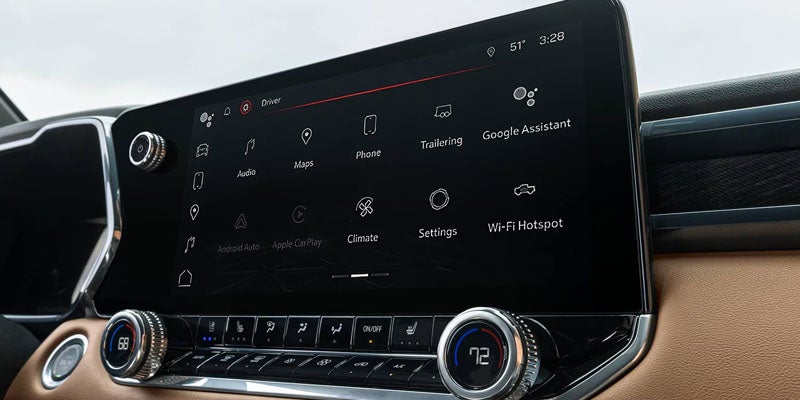 11.3-inch GMC infotainment touchscreen in the 2026 GMC Canyon